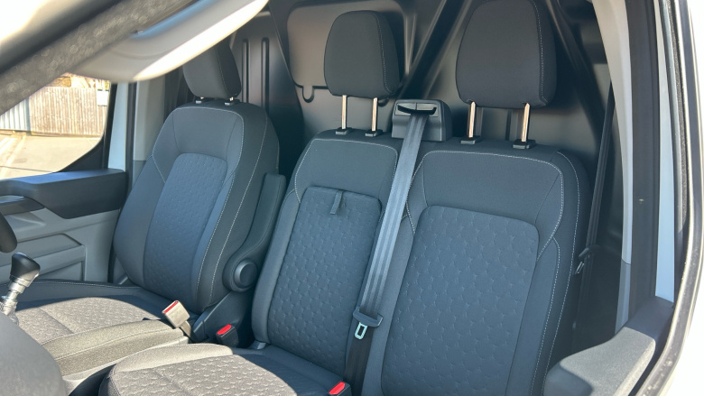 Ford Transit Custom 280 L1 Diesel Fwd 2.0 EcoBlue 136ps H1 Van Limited